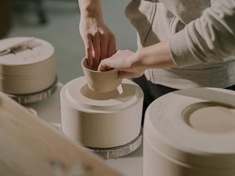 Meissen: Porcelain Manufactor Behind the Scenes Tour - Language and the communication reality: plan for English first