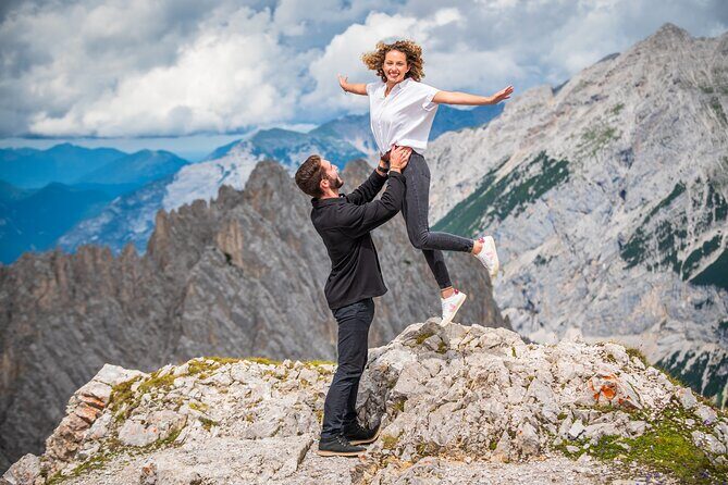 Mountain Top Photo Session - Cable car up and down: what the included tickets really do for families