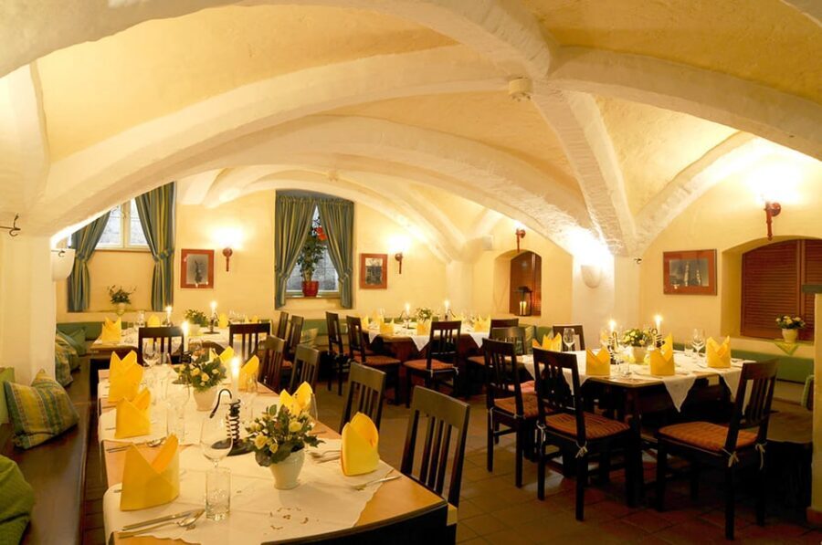 Munich: 3-Hour Culinary Nightwatch Tour - Passing the tough stuff: torture, prison, and the Old Court area