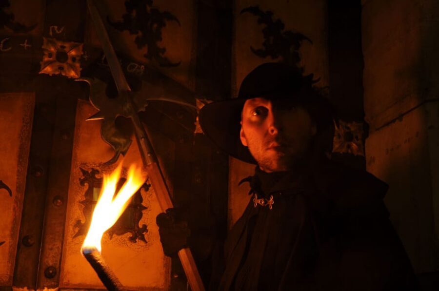Munich: 3-Hour Culinary Nightwatch Tour - Gruftgasse to Schäfflergasse: gruesome lanes and medieval wine logic
