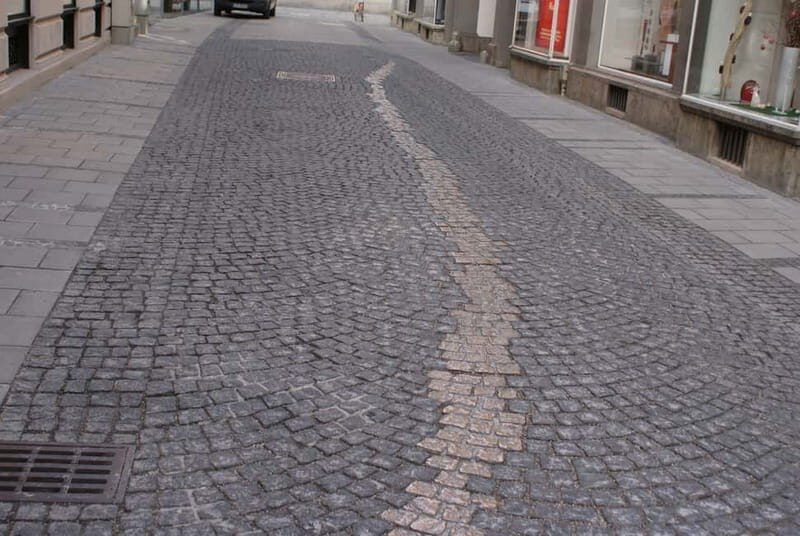 Munich and Nazi History Combination Day Tour Small Group - Starting at Marienplatz: a plan that actually works