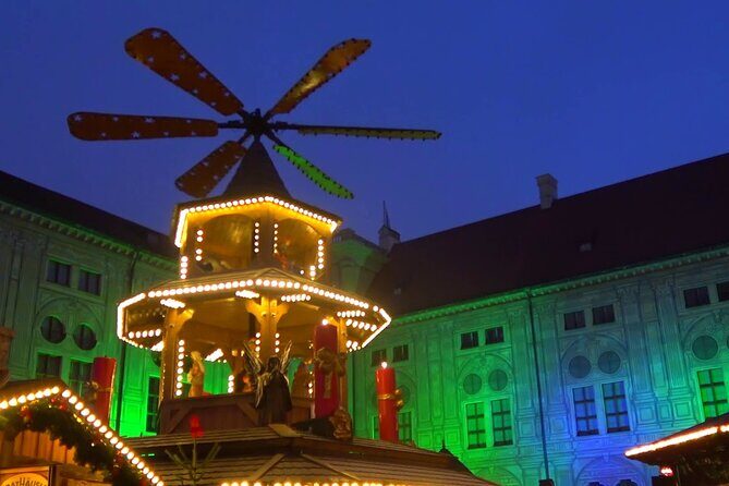 Munich Christmas Market Small Group Tour with Gingerbread Heart - Why a guided Christmas market walk makes Munich click