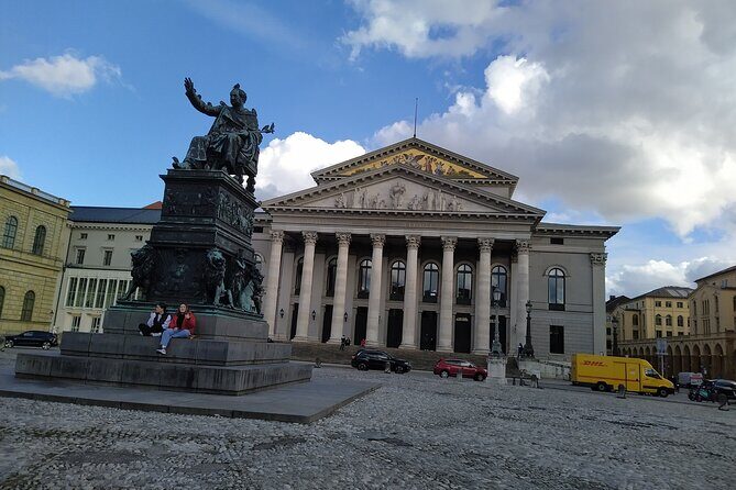 Munich Christmas Market Small Group Tour with Gingerbread Heart - Should you book? My call