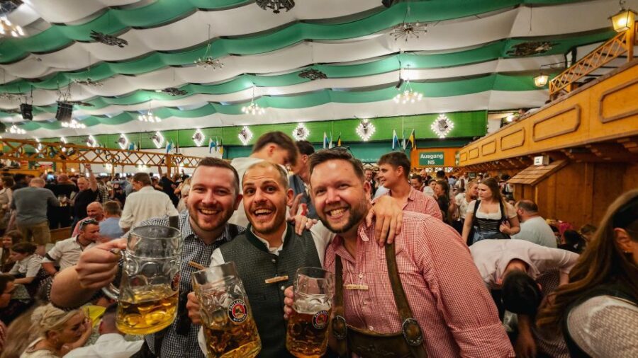 Munich: Guided Oktoberfest Experience with Beer and Lunch - Lunch inside Oktoberfest: what you’ll likely order and how to think about the meal