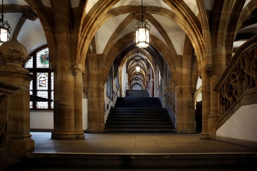 Munich: Guided Tour of the historic Town Hall on Marienplatz - Price and value: is $29 a smart use of time?
