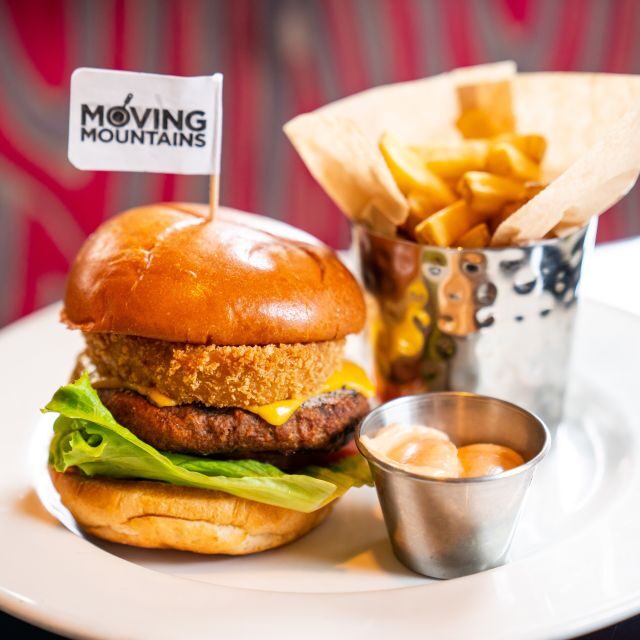 Munich: Hard Rock Cafe with Set Menu for Lunch or Dinner - Who Should Book Hard Rock Cafe Munich for Lunch or Dinner?