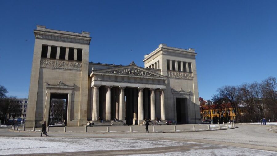 Munich: Historical Walking Tour Maxvorstadt with GEO Epoche - World War II: Munich’s Glamour Meets the Hard Truth