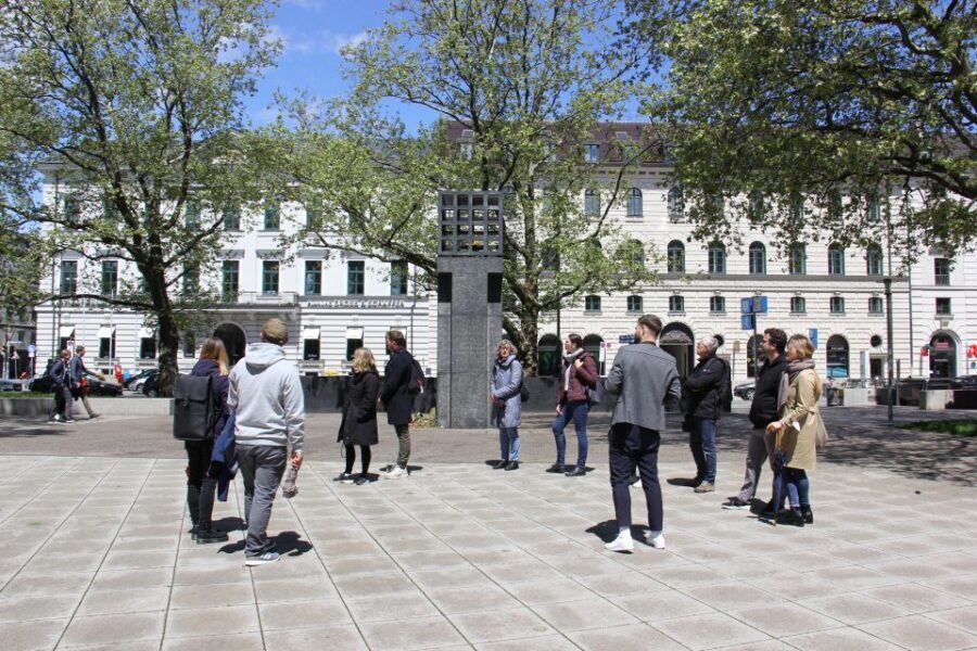 Munich: Historical Walking Tour on the Rise of Hitler - Seeing Nazi-era architecture in plain sight