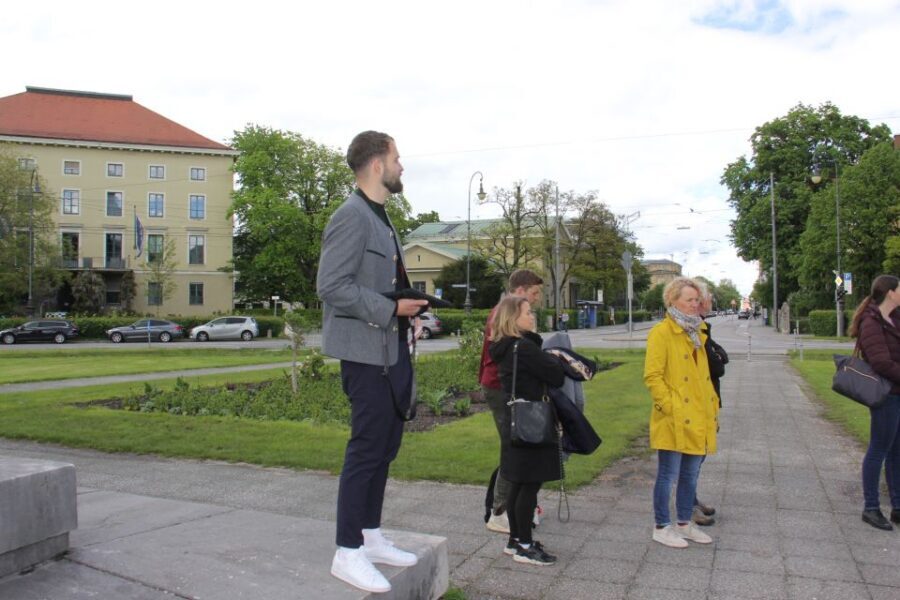 Munich: Historical Walking Tour on the Rise of Hitler - Accessibility and practicalities that actually matter