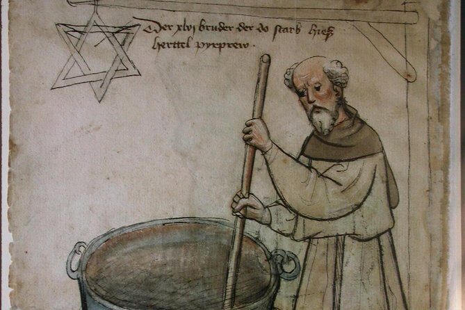 Munich Macabre Group Walking Tour - Alter Hof: Wittelsbach power, a shocking medieval murder, and Talhoffer combat