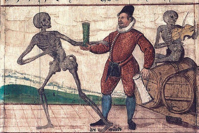 Munich Macabre Group Walking Tour - Old Town Hall witch trial: how evidence was manufactured and why it mattered