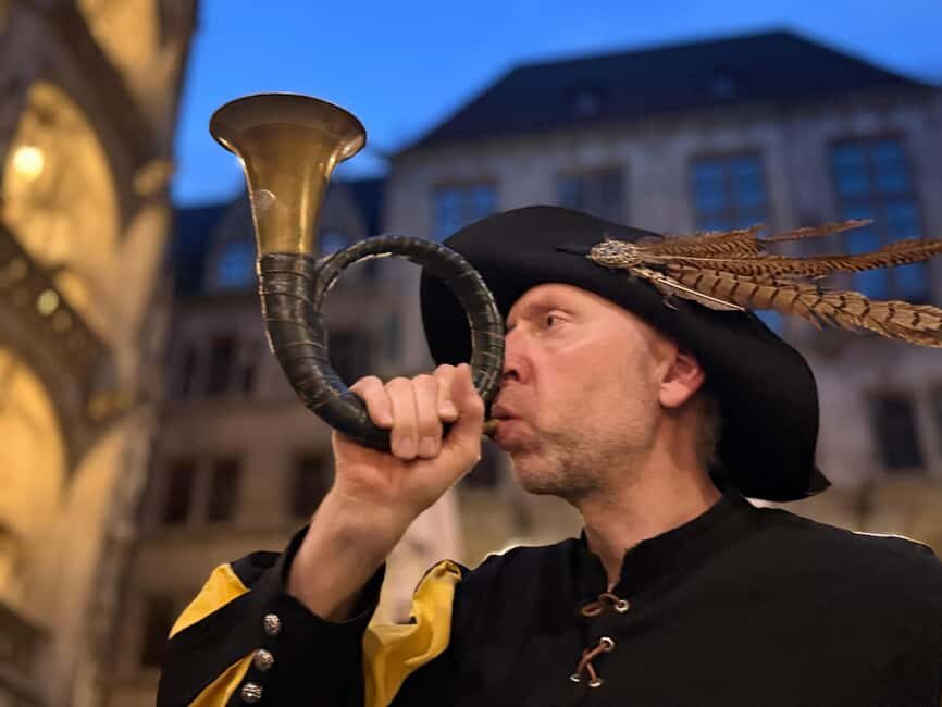 Munich: Night Watchman Tour in English - Munich after dark: why the Night Watchman theme works
