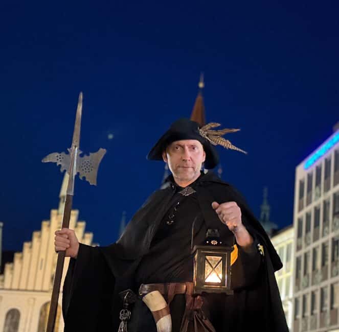 Munich: Night Watchman Tour in English - Marienplatz at night: watching the “closed gates” story come alive
