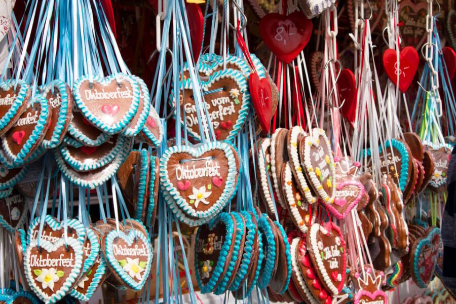 Munich: Oktoberfest Tour with Tent Reservation, Food & Beer - What’s Included (and What You’ll Pay for Later)