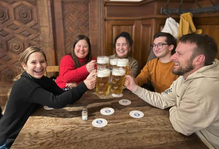 Munich: Old Town Food Tour with 10+ Tastings, Beer & Pretzel - Starting with Schmalznudel: the first bite sets the tone