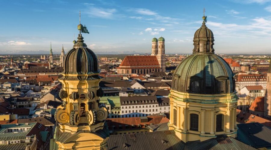 Munich: Old Town Guided Walking Tour - New Town Hall and Marienplatz: Why This Square Anchor Works