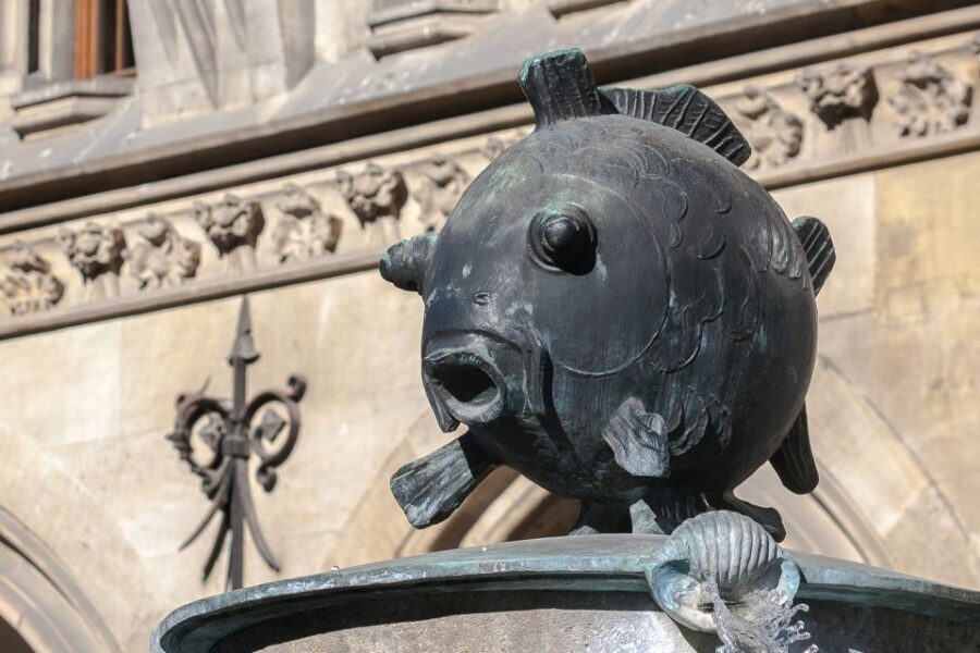 Munich: Places of Luck in Munich - Holy Spirit Church: where miracle stories live