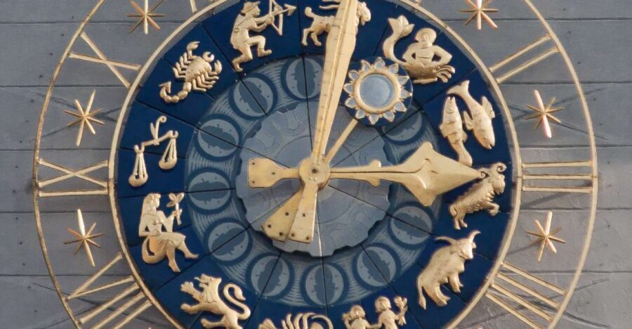 Munich: Places of Luck in Munich - Meeting at Marienplatz 15a: how to find your start fast