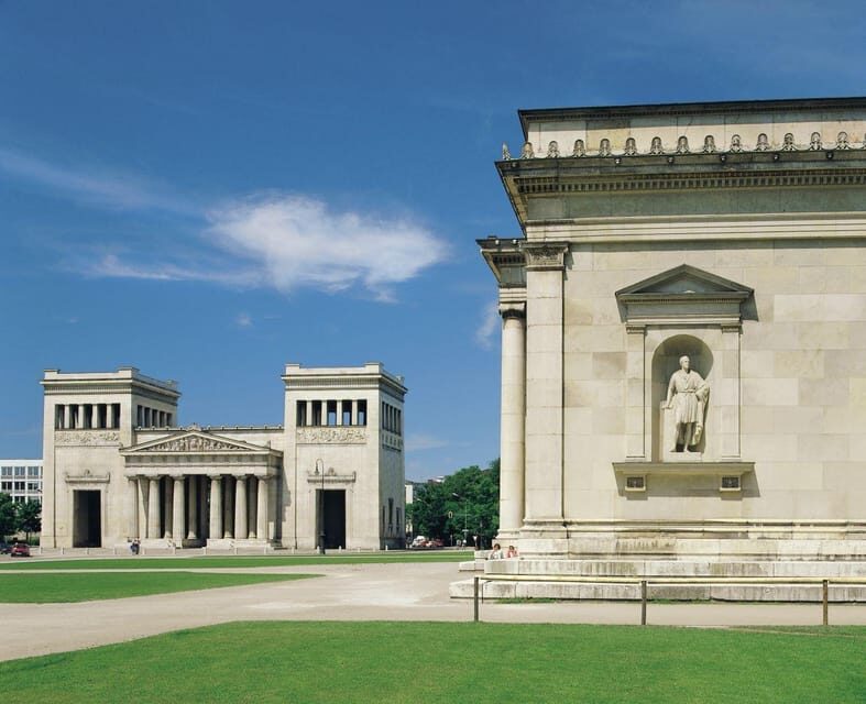 Munich: Private or Group Third Reich and WWII Walking Tour - What the guide experience should feel like (and who it may suit)