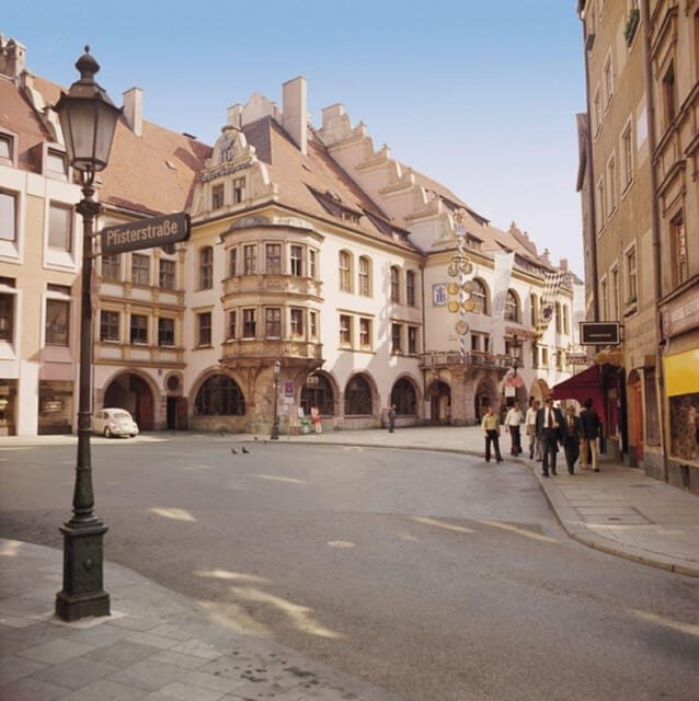Munich: Private or Group Third Reich and WWII Walking Tour - Stories of resistance, not just the loudest voices
