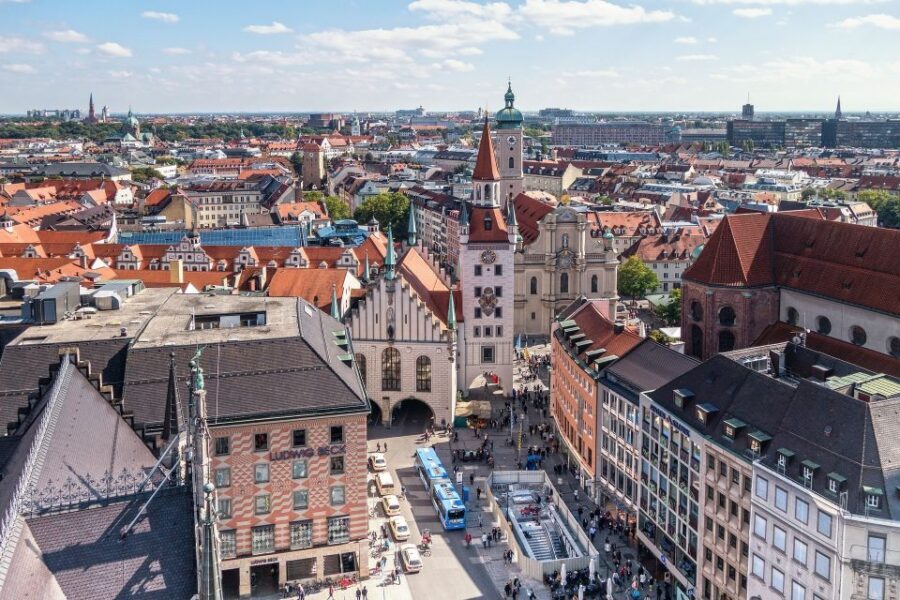 Munich: Private Personalized Walking Tour with a Local Host - The eclectic neighborhood stop that gives Munich texture