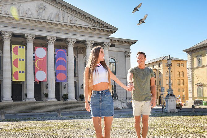 Munich Private Photo Session with Award-Winning Pro - Hofgarten and Siegestor: softer feel for portraits