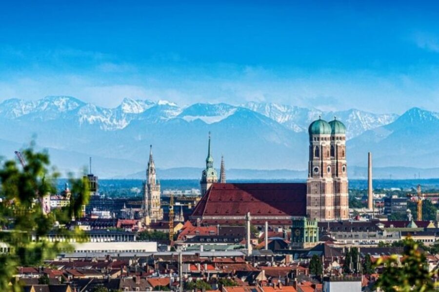 Munich : Private Walking Tour with A Guide (Private tour) - Price and Time: What $55 Buys You in Munich
