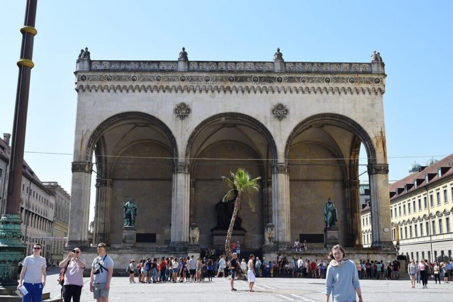 Munich Private Walking Tour with BMW Museum & Welt Entry - Odeonsplatz and the Beer-Hall Putsch: history at the power doorstep