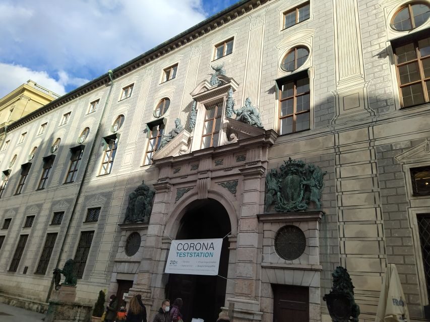 Munich Residenz: Private Tour with artists and historians - Key things that make this tour worth your time