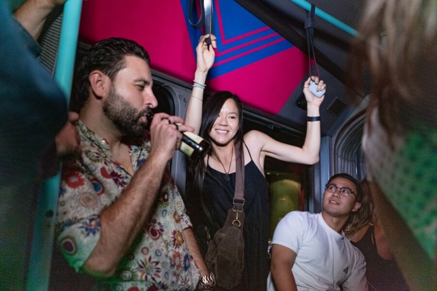 Munich's Original Pub Crawl - The First Hour Vibe: How the Tour Gets You Talking