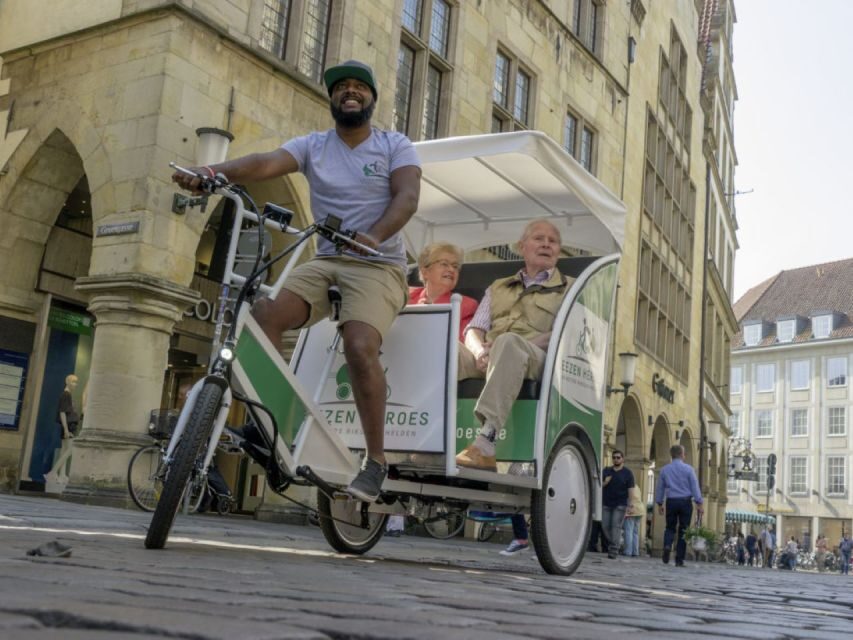 Münster-Highlights-Tour with Rickshaw-Guide - Zwinger and the city walls: history you can spot from your seat