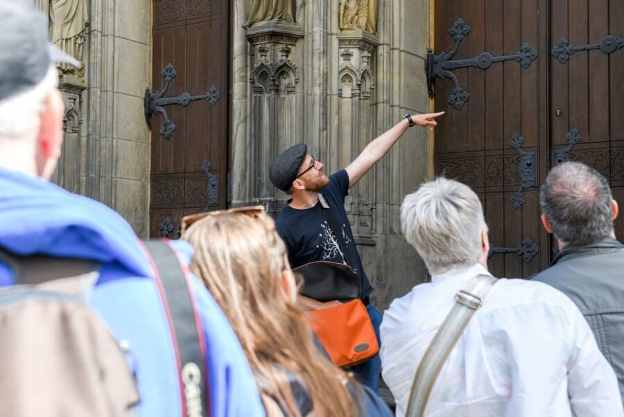 Münster: Old Town Highlights Guided Tour - Münster Town Hall and the Peace Hall: why 1648 matters