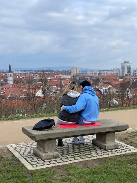 Mystery Backpack 2p: explore the city with an Erfurt novel - Key highlights
