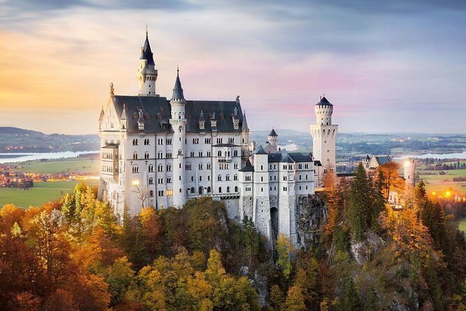 Neuschwanstein Castle & more - Private Tour from Munich - Schloss Neuschwanstein inside tour: fairytale vibes, handled the smart way