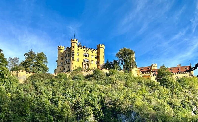 Neuschwanstein & Hohenschwangau Castle Entry Ticket - The views of the Bavarian Alps and lakes: when they matter most