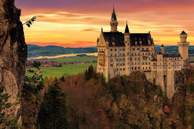 Neuschwanstein & Linderhof Castle Luxury Private Tour from Munich - Quick hits before you go
