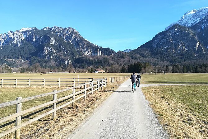 Neuschwanstein ticket+ City Bike from Fuessen - Wachsbleiche 2 Start: What the Morning Feels Like