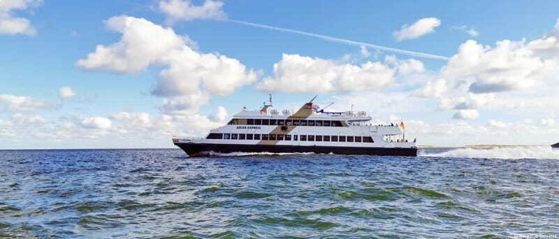 Nordstrand: Daytrip by boat to Amrum - Amrum first: dunes, Kniepsand, and the villages of Wittdün and Nebel