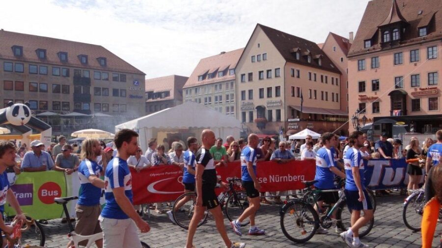 Nuremberg: 1.5-Hour Private Tour through Historical Old Town - Tiergärtnertorplatz and the Streets Between Stops