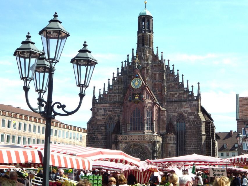 Nuremberg 2-Hour Old Town Highlights Walking Tour in English - Handwerkerhof and the Craftsmen’s Court: why this stop matters