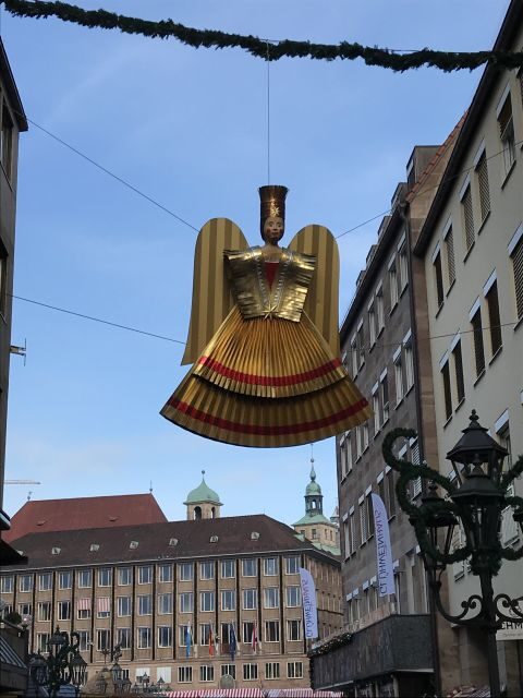 Nuremberg: Christmas City Culinary Tour - Starting at Fleischbrücke or Starbucks: Get There Before the Rush