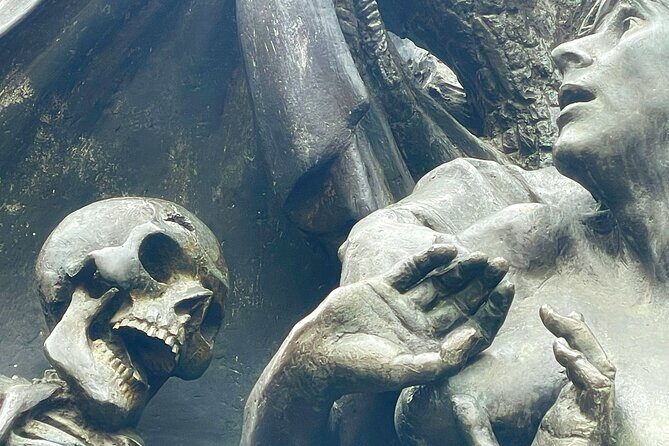 Nuremberg Ghosts and Gallows Evening Walking Tour in English - Price and value: what you’re really paying for