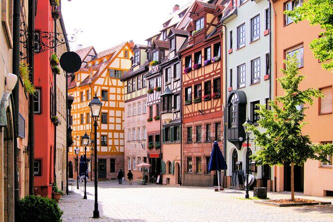 Nuremberg Old Town Highlights Private Walking Tour - St. Lorenz Church: Gothic interior highlights you’ll remember