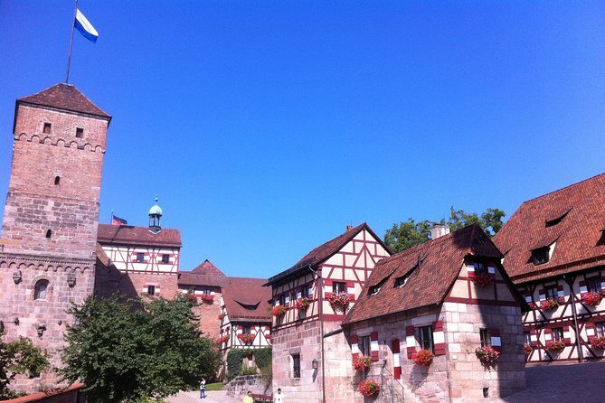 Nuremberg Old Town Walking Tour in English - Kaiserburg Nuremberg Castle: emperors, courtyards, and why power was local