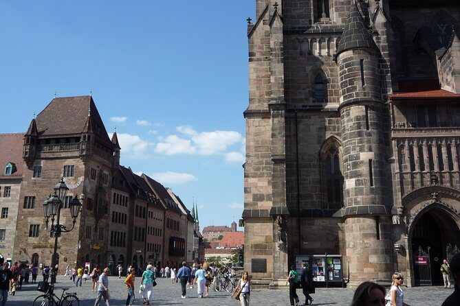 Nuremberg Old Town Walking Tour in English - Albrecht Dürer’s house stop: art history without the museum slog