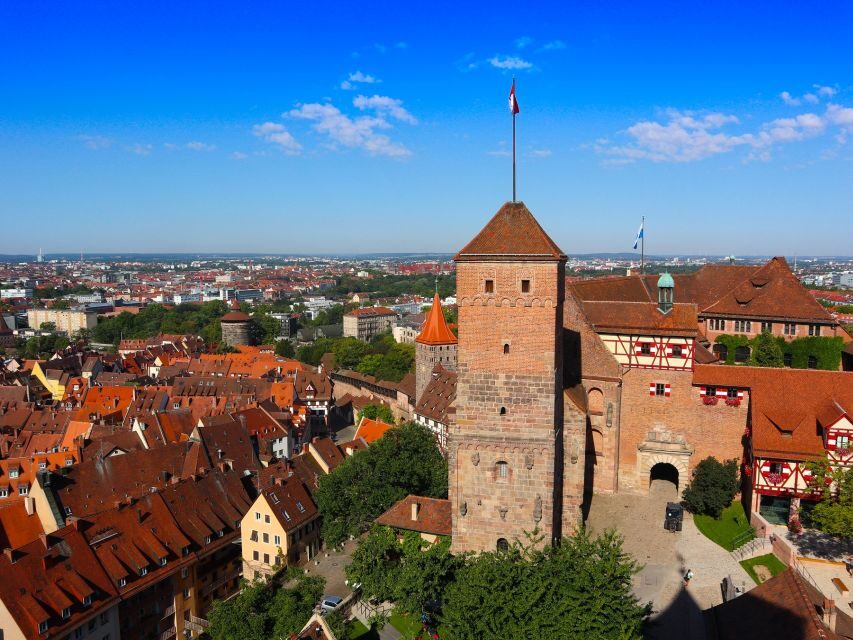 Nuremberg: Private guided tour of the Old Town in German - Imperial Castle Stop: A Power Story You Can Follow on Foot