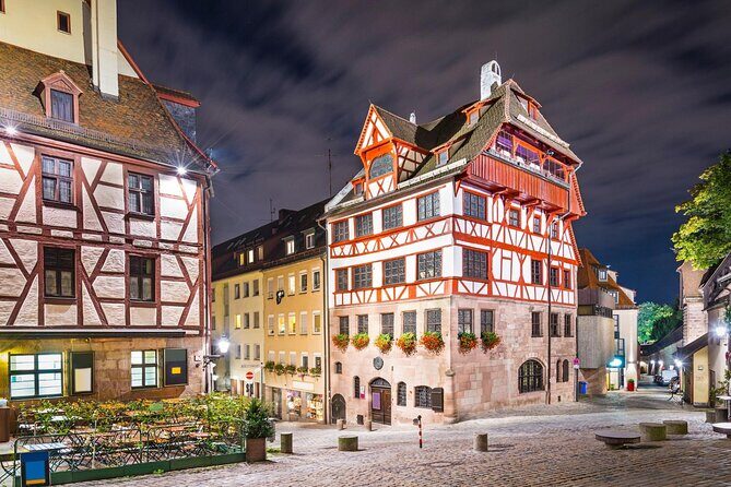 Nuremberg Scavenger Hunt and Highlights Self Guided Audio Tour - Languages and listening options for your group