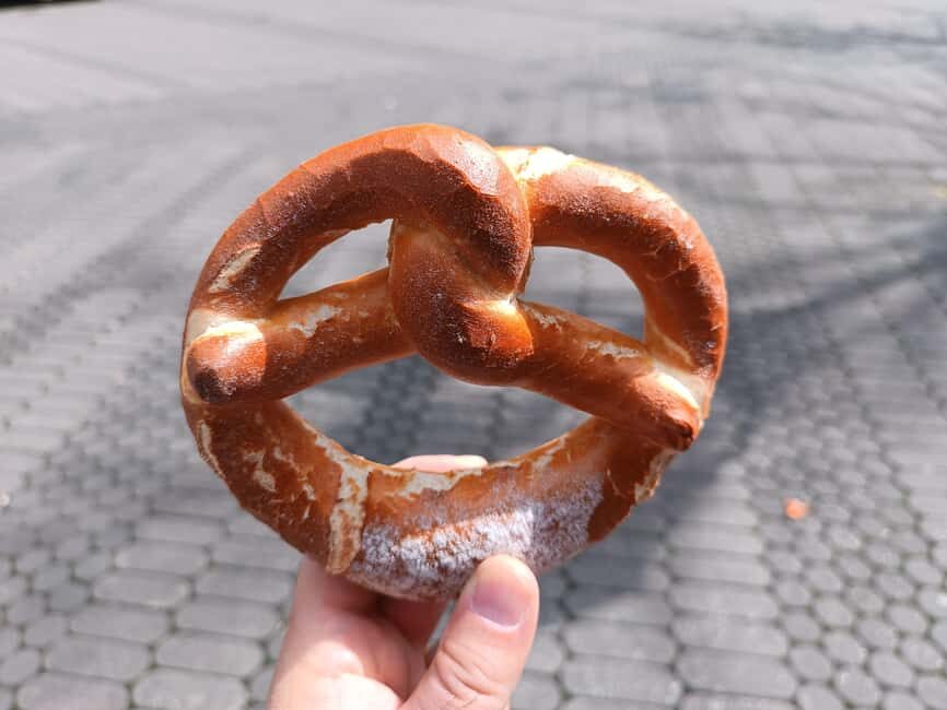 Nuremberg Traditional Food Tour: Full Meal and Drinks - What you’ll learn from the guide (and why guides matter here)
