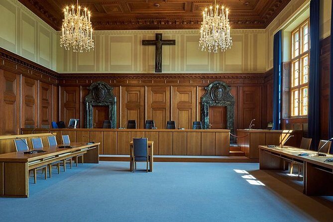 Nuremberg WWII Tour, Courtroom 600 and 3rd Reich Sites - Leaving the driving and map work to someone local