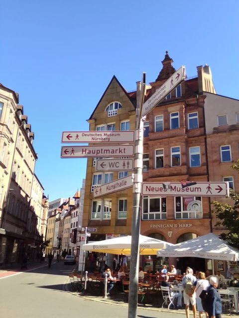 Nürnberg City Tour with Traditional Dinner & Beer - Old City walk: cathedral area and the Borg streets